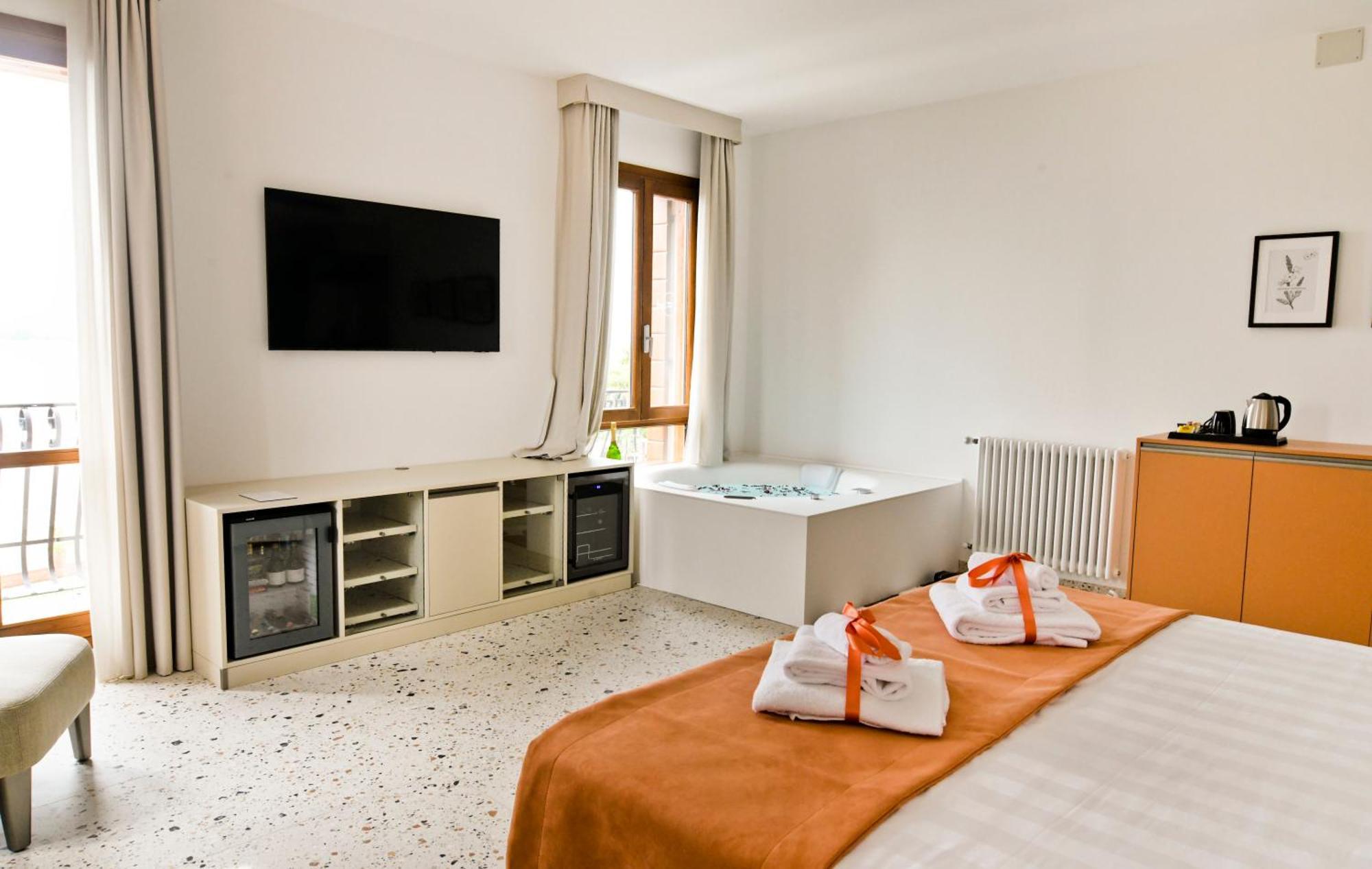 Maison Boutique Al Redentore Venice Room photo